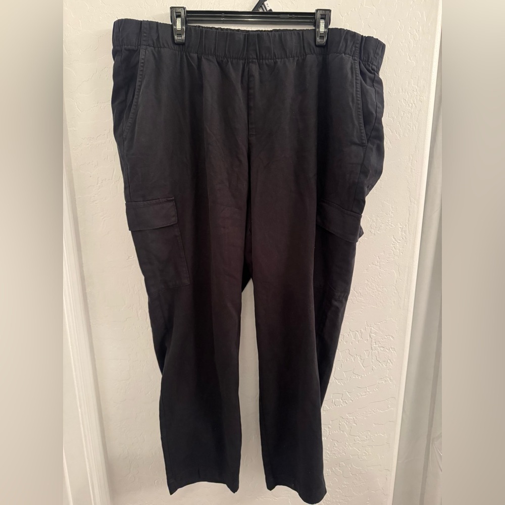 GAP Women’s Black Cargo Pants XXL